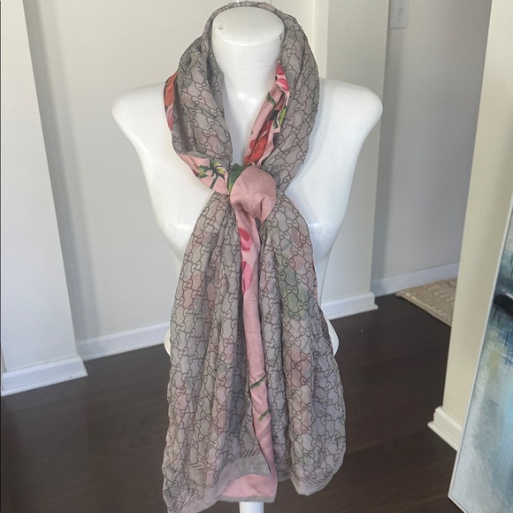 Gucci Floral & Signature “G” Silk Neck Scarf - Picture 3 of 5